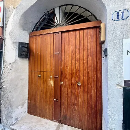 Gioeni 11 Apartment *